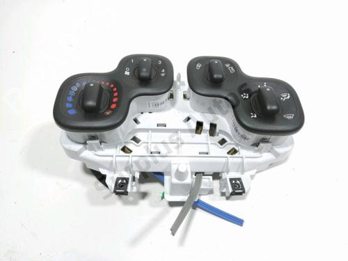 Used Climate control FIAT PANDA (312_, 319_) 1.2 (312PXA1A) (69 hp) 31207560