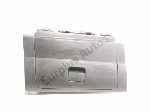 glove-box-nissan-micra-v-k14-2016-34115614 main image