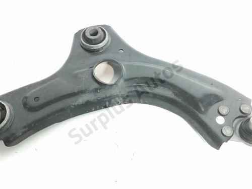 Used Right front suspension arm Right front suspension arm 37765845 37765845