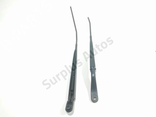 Used Front windshield wiper arm RENAULT CLIO III (BR0/1, CR0/1) 1.5 dCi (C/BR0G, C/BR1G) (68 hp) 29008634