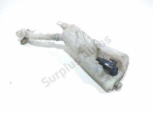 Used Windscreen washer tank RENAULT CLIO III (BR0/1, CR0/1) 1.5 dCi (C/BR0G, C/BR1G) (68 hp) 29860362