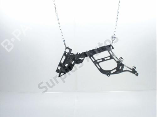 Used Rear bumper bracket PEUGEOT 3008 II SUV (MC_, MR_, MJ_, M4_) 1.5 BlueHDi 130 (131 hp) 28258586
