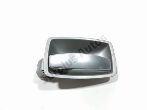 Venstre fortil invendig håndtag BMW 7 (E65, E66, E67) 730 Ld (231 hp) 28243239