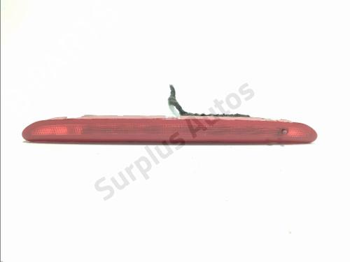 third-brake-light-vw-golf-vii-5g1-bq1-be1-be2-2012-2013-2014-2015-2016-2017-2018-2019-2020-2021-40465354 main image