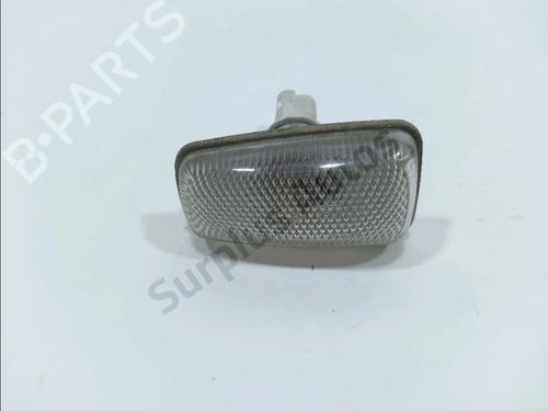 Pisca lateral esquerdo CITROËN JUMPY I Van (BS_, BT_, BY_, BZ_) 2.0 HDi 95 (94 hp) 31327244