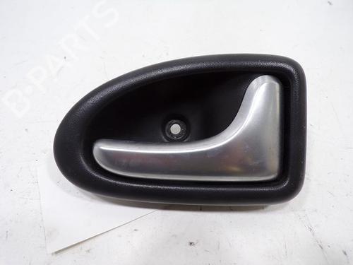 Højre fortil invendig håndtag RENAULT CLIO II (BB_, CB_) [1998-2016]  30996065