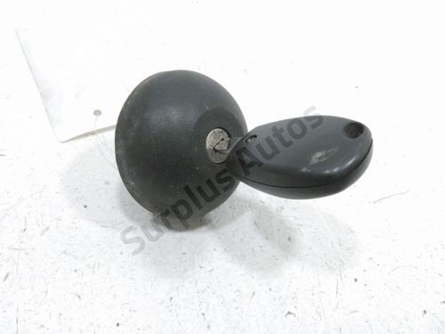 Used Fuel cap Fuel cap 30983765 30983765