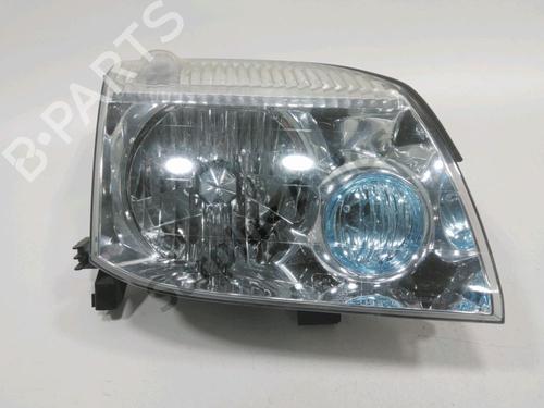 Used Right headlight NISSAN X-TRAIL I (T30) 2.2 dCi 4x4 (136 hp) 31005013