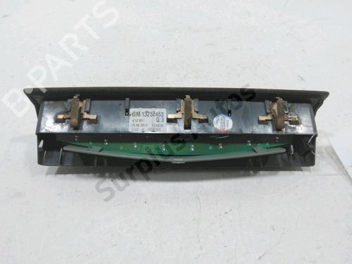 Third brake light OPEL ZAFIRA / ZAFIRA FAMILY B (A05) 1.7 CDTI (M75) | BP31007155L11