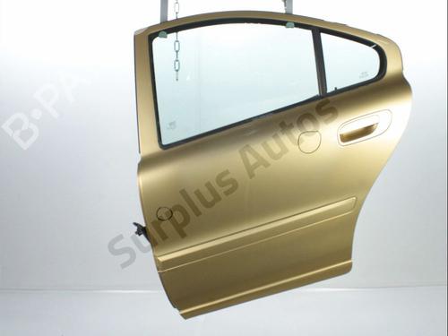 Used Left rear door VOLVO S60 I (384) D5 (163 hp) 31032727