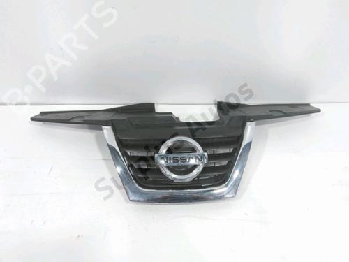 grille-nissan-juke-f15-2010-2011-2012-2013-2014-2015-2016-2017-2018-2019-37017677 main image