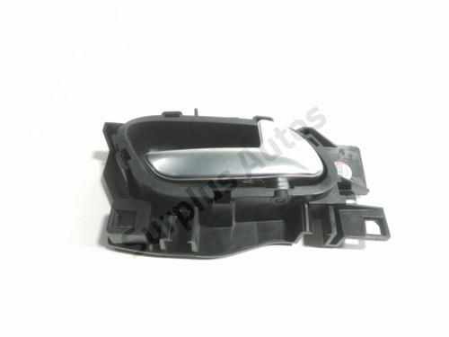 Used Front right interior door handle PEUGEOT 208 I (CA_, CC_) 1.2 VTI 82 (82 hp) 30450143