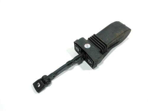 hingedoor-check-strap-audi-a5-8t3-2007-2008-2009-2010-2011-2012-2013-2014-2015-2016-2017-28248991 main image