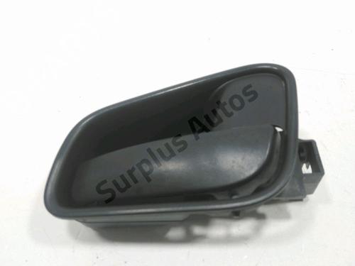 Used Front right interior door handle Front right interior door handle 30996320 30996320