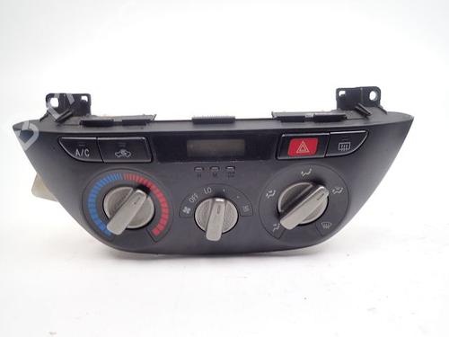 Used Climate control Climate control 37766904 37766904