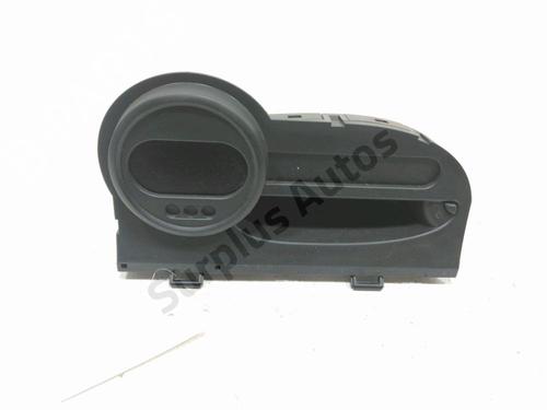 Used Instrument cluster RENAULT TWINGO II (CN0_) 1.2 16V (CN04, CN0B) (75 hp) 30991172