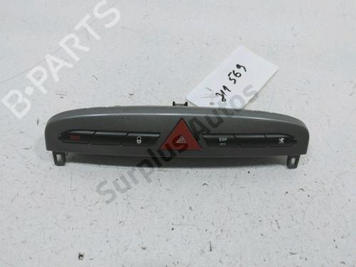 Used Warning switch Warning switch 30990172 30990172