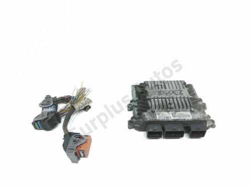 Used Engine control unit (ECU) CITROËN C3 I (FC_, FN_) 1.4 HDi (68 hp) 28221095