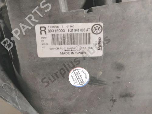 Right headlight VW POLO IV (9N_, 9A_) 1.4 TDI | BP30918980C29