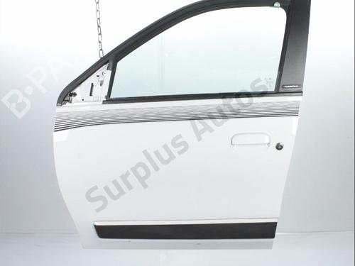 Used Left front door Left front door RENAULT TWINGO III (BCM_, BCA_) 1.0 SCe 70 (71 hp) 33421227 33421227