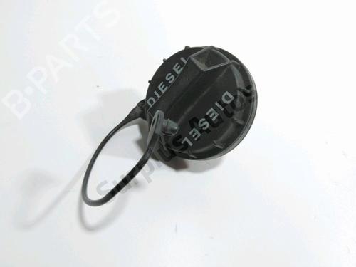 Used Fuel cap Fuel cap 28219903 28219903