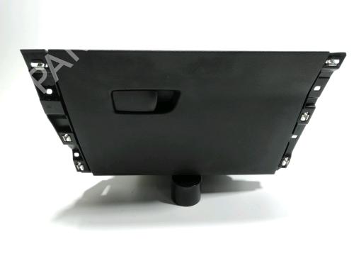 Used Glove box Glove box RENAULT CLIO V (B7_) 1.5 Blue dCi 85 (B7AG) (86 hp) 37769586 37769586