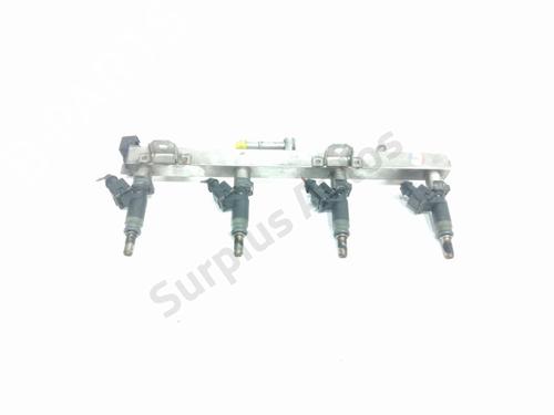 Used Injection rail Injection rail BMW 3 Compact (E46) 316 ti (115 hp) 28221352 28221352