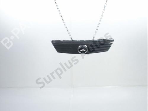 Grill Grill MERCEDES-BENZ A-CLASS (W168) A 170 CDI (168.009, 168.109) (95 hp) 28235599 28235599