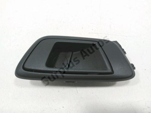 Used Rear left interior door handle Rear left interior door handle 37779993 37779993