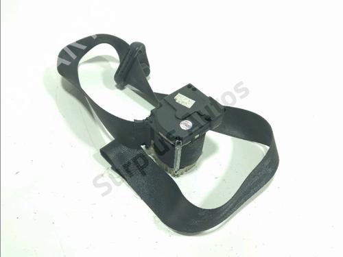 front-left-seatbelt-renault-twingo-ii-cn0_-2007-31913999 main image