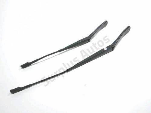 Used Front windshield wiper arm BMW X2 (F39) xDrive 20 d (190 hp) 28272067