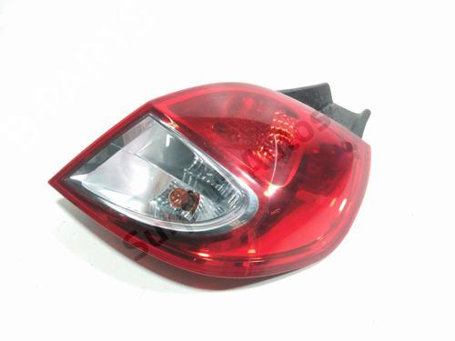 Used Right taillight Right taillight RENAULT CLIO III (BR0/1, CR0/1) 1.5 dCi (BR17, CR17) (86 hp) 35774027 35774027