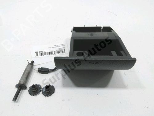 Used Ashtray Ashtray HYUNDAI COUPE II (GK) 2.7 V6 (167 hp) 30992219 30992219