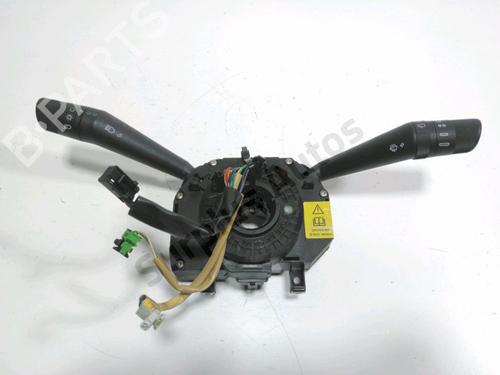 Used Steering wheel controls Steering wheel controls 36068758 36068758
