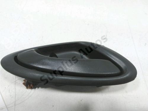 Venstre fortil invendig håndtag HONDA JAZZ II (GD_, GE3, GE2) 1.2 i-DSI (GD5, GE2) (78 hp) 30996504