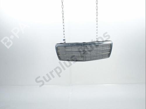 Used Grille Grille 37771540 37771540