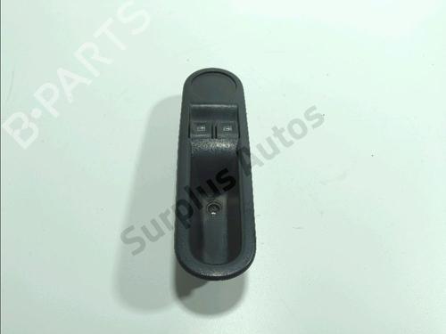 Used Left front window switch RENAULT TWINGO III (BCM_, BCA_) [2014-2026]  31180822
