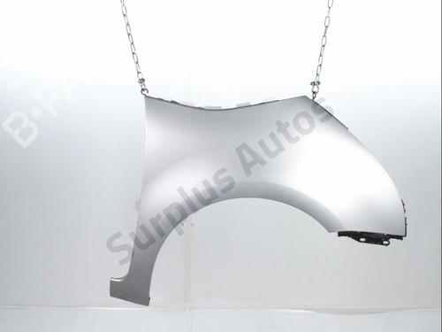 Used Right front fenders Right front fenders 38261141 38261141