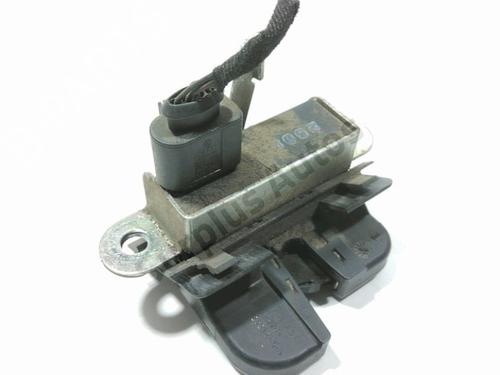 tailgate-lock-seat-leon-1p1-2005-2006-2007-2008-2009-2010-2011-2012-2013-40214385 main image