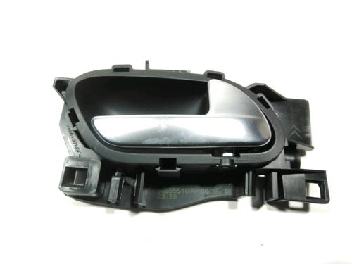 Used Front right interior door handle PEUGEOT 2008 I (CU_) 1.2 THP 110 / PureTech 110 (110 hp) 28242606