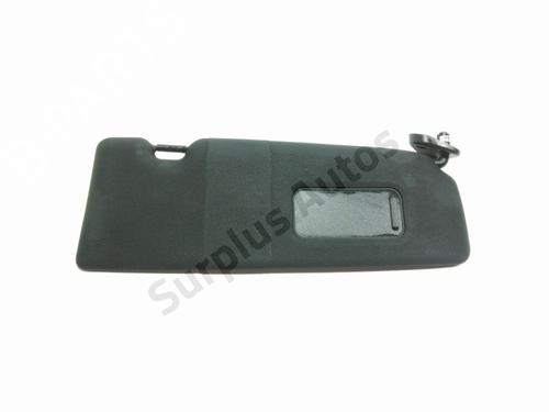 Used Right sun visor BMW 1 (E87) 123 d (204 hp) 28836393