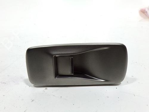Used Right front window switch Right front window switch 37772711 37772711