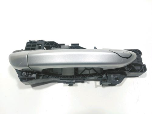 Høyre bak utvendig håndtak VW PASSAT B6 Variant (3C5) 2.0 TDI 16V (140 hp) 28251738