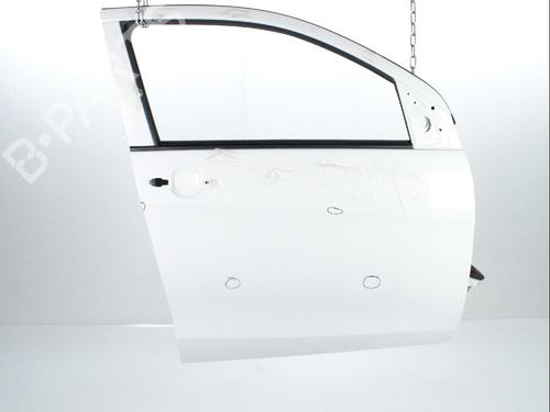 Dør højre fortil Dør højre fortil SUZUKI CELERIO (LF) 1.0 (AVK310) (68 hp) 28243670 28243670