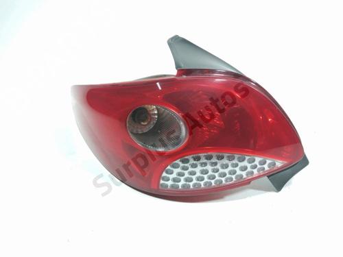 Used Left taillight PEUGEOT 206+ (2L_, 2M_) 1.4 HDi eco 70 (68 hp) 31032806