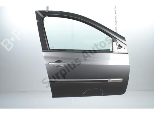 Used Right front door Right front door RENAULT CLIO III Grandtour (KR0/1_) 1.5 dCi (KR0G) (68 hp) 33713885 33713885