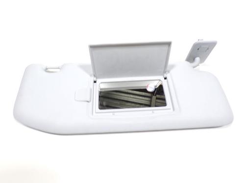 Used Right sun visor Right sun visor 37784502 37784502