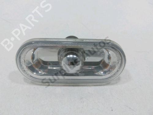 Blinkleuchte links seitlich für VW CADDY III MPV (2KB, 2KJ, 2CB, 2CJ) 1.9 TDI (105 hp) 31207838