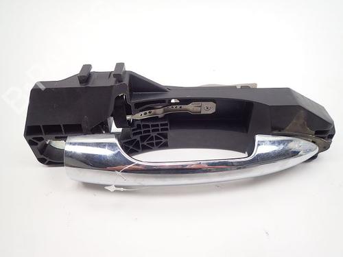 Used Front left exterior door handle Front left exterior door handle 37774560 37774560