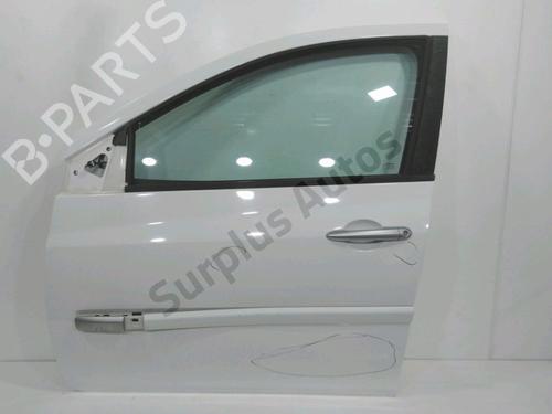 Used Left front door Left front door 37017829 37017829